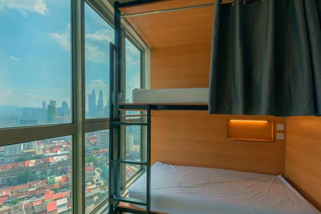 Penthouse On 34 - The Highest Unit And Best Views In Regalia & Private Rooftop Terrace Kuala Lumpur Exterior foto
