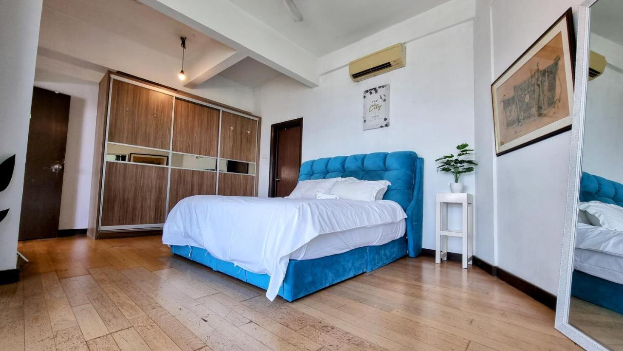 Penthouse On 34 - The Highest Unit And Best Views In Regalia & Private Rooftop Terrace Kuala Lumpur Exterior foto