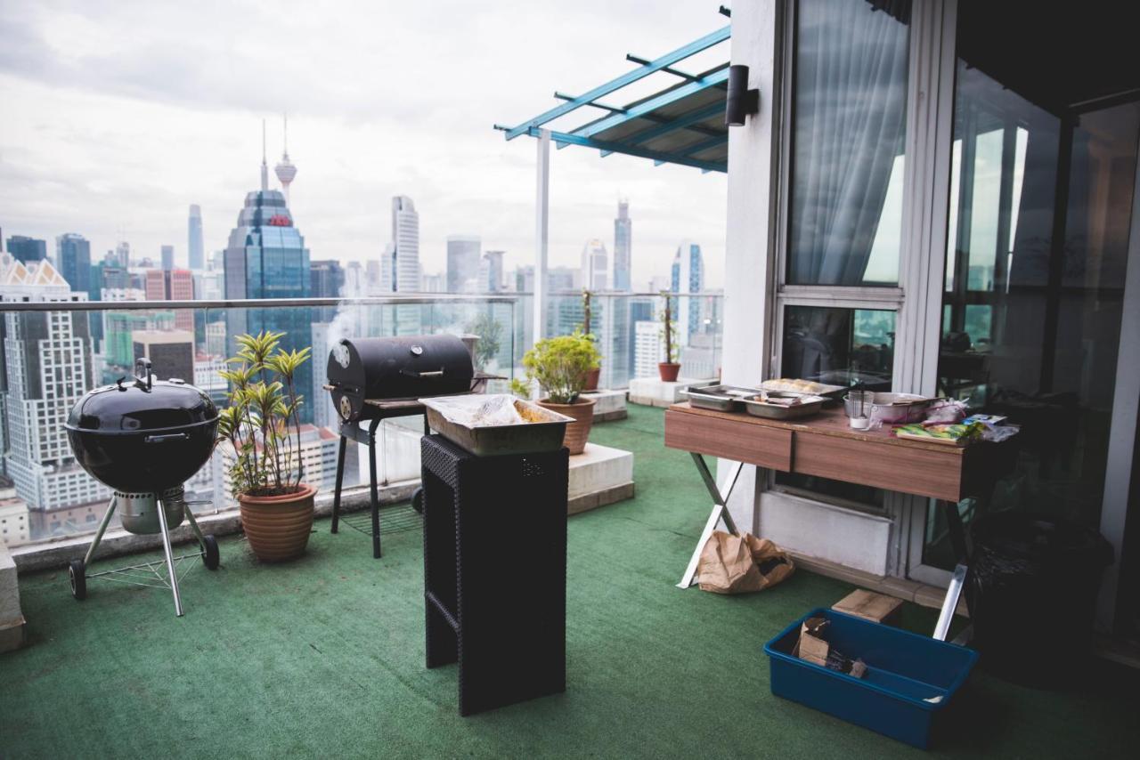 Penthouse On 34 - The Highest Unit And Best Views In Regalia & Private Rooftop Terrace Kuala Lumpur Exterior foto